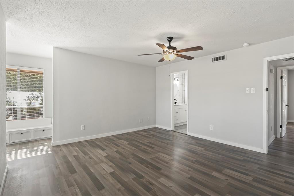 Hollows North Condo - Residential
