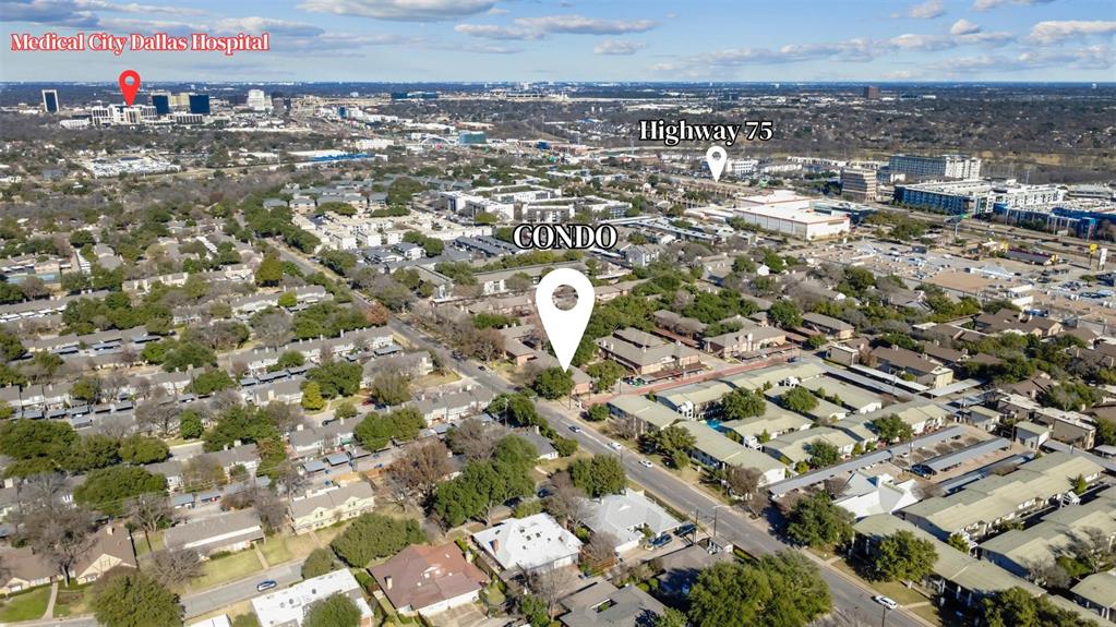 Hollows North Condo - Residential