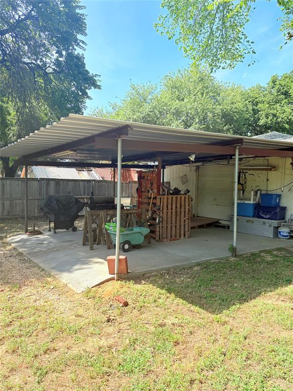 Woody Add - Residential