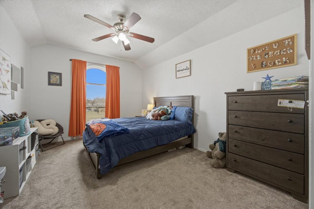 Thousand Oaks Ph II - Residential