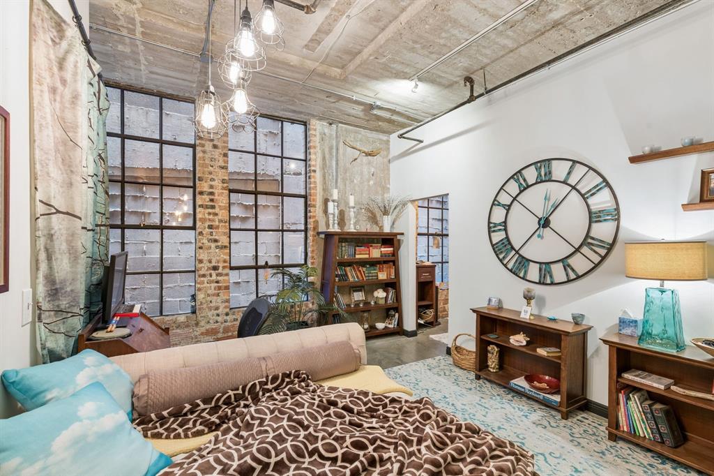 Soco Urban Loft Condo - Residential