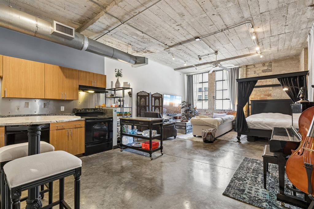 Soco Urban Loft Condo - Residential