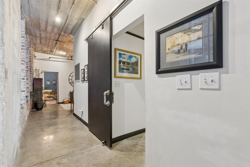 Soco Urban Loft Condo - Residential