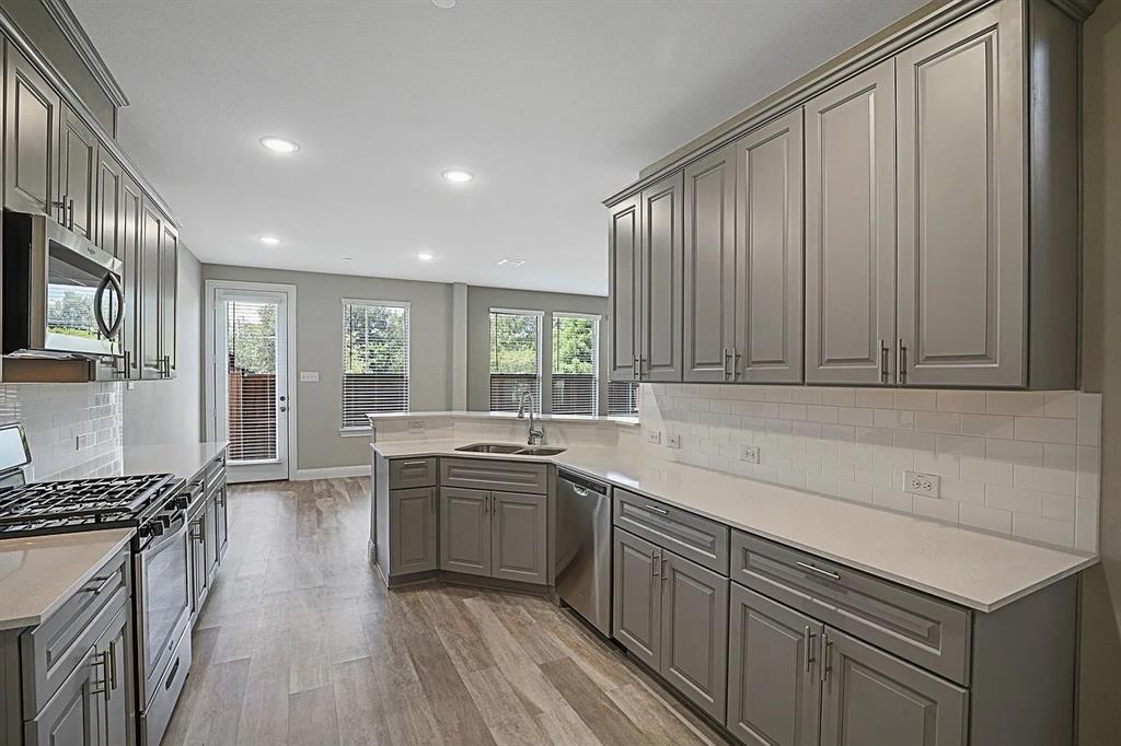 Villas Of Middleton Ph One - Residential