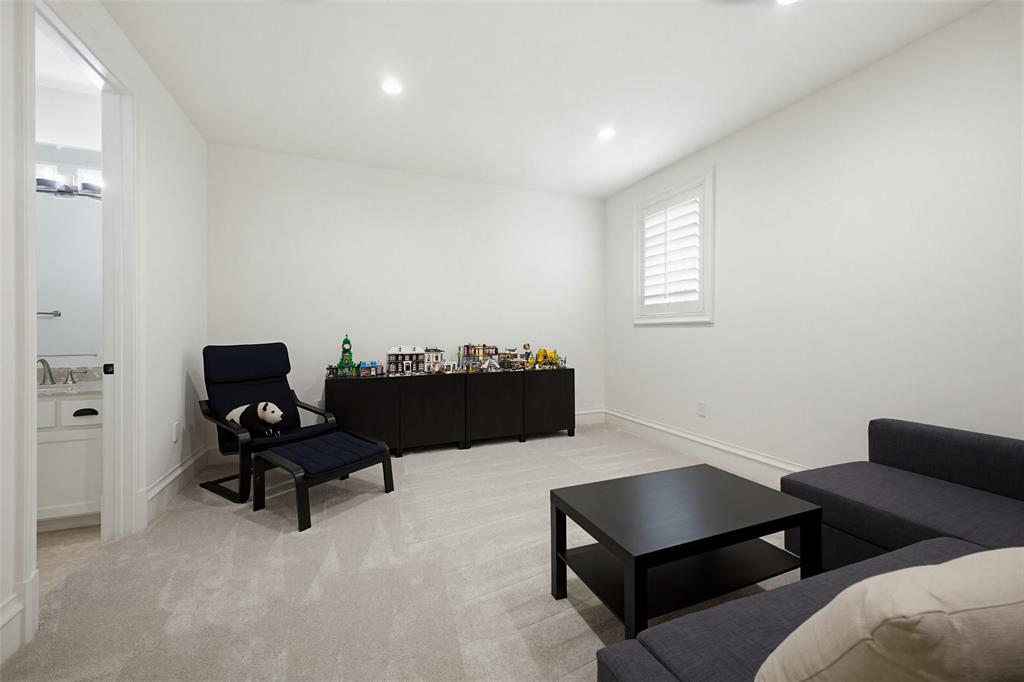 Waggoner Place - Residential