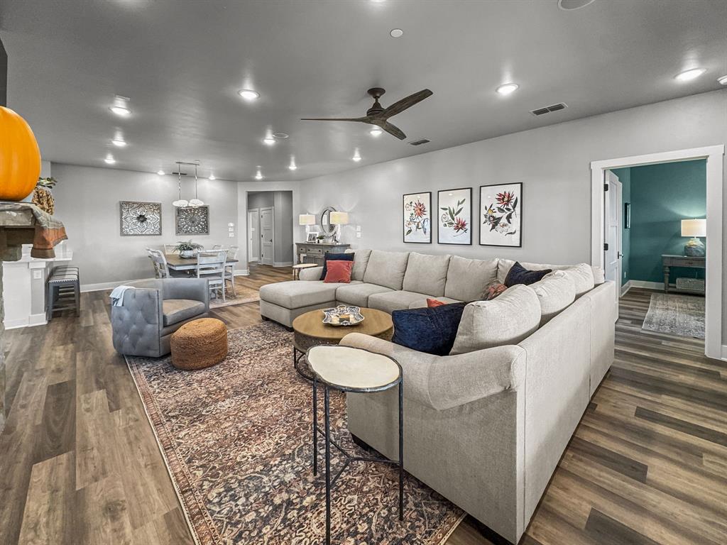 Hill Country Harbor Condos - Residential