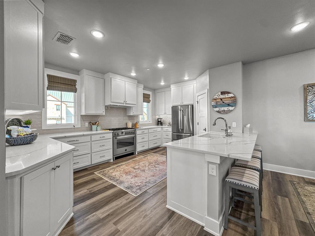 Hill Country Harbor Condos - Residential