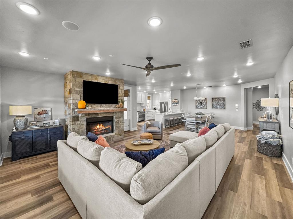 Hill Country Harbor Condos - Residential