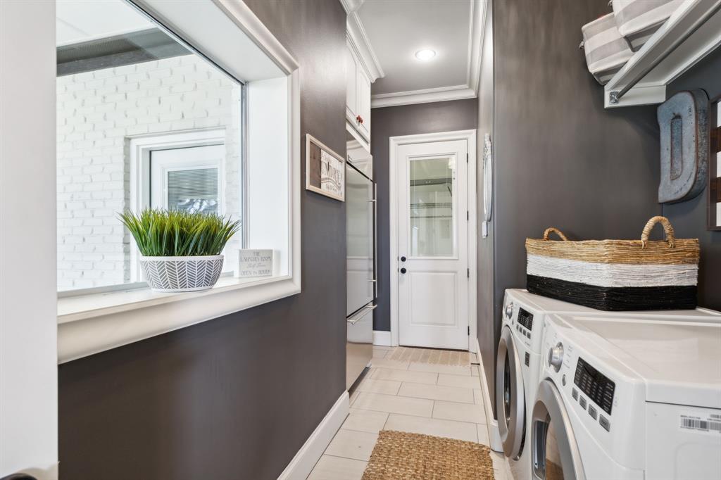 Lake Country Estates Add - Residential