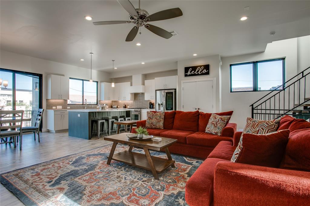 DALLAS LAND AND LOAN 2 - Residential Income