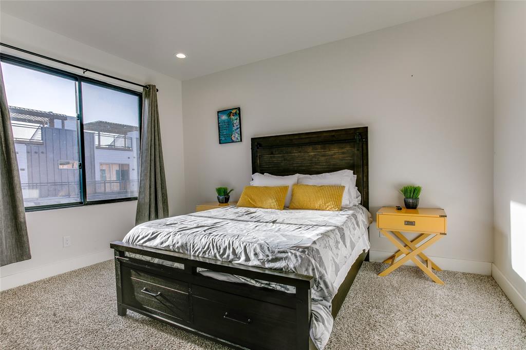 DALLAS LAND AND LOAN 2 - Residential Income