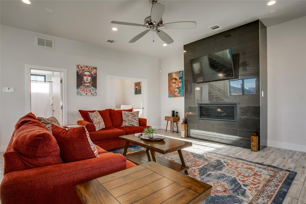 DALLAS LAND AND LOAN 2 - Residential Income