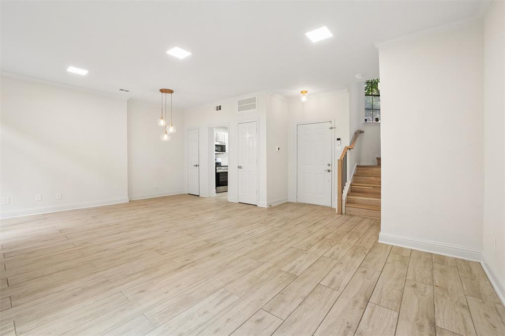 Gilbert Oaks Condo - Residential