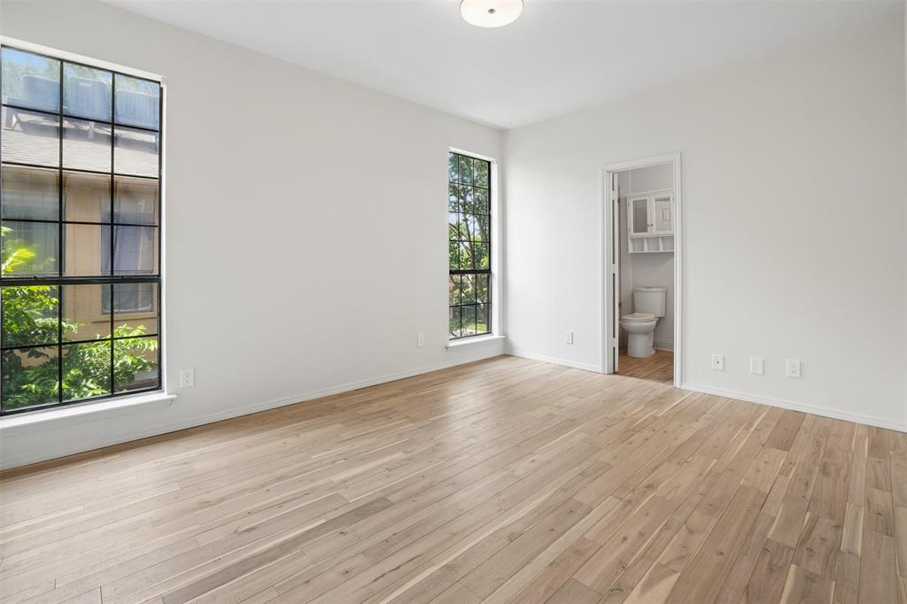 Gilbert Oaks Condo - Residential