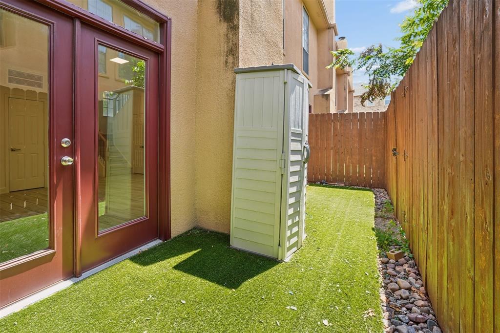 Gilbert Oaks Condo - Residential
