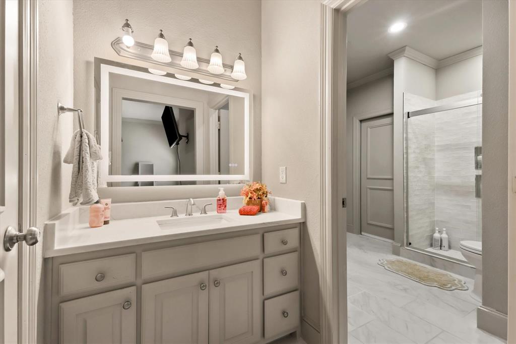 Buffalo Creek Country Club Estate - Residential