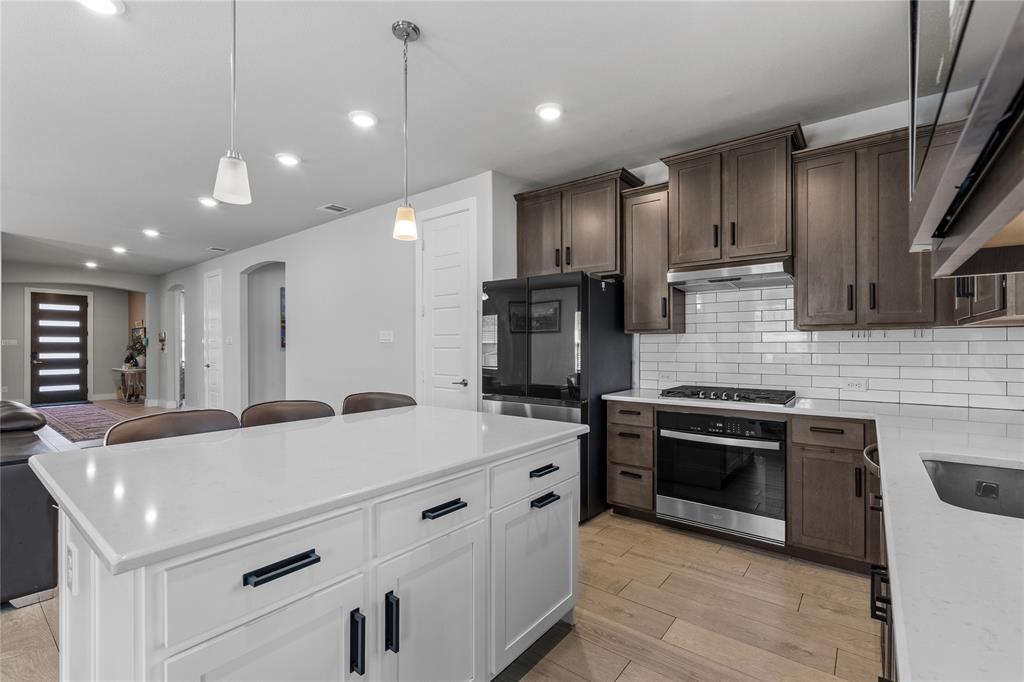 MIDWAY PARK ADDITION-EULESS - Residential