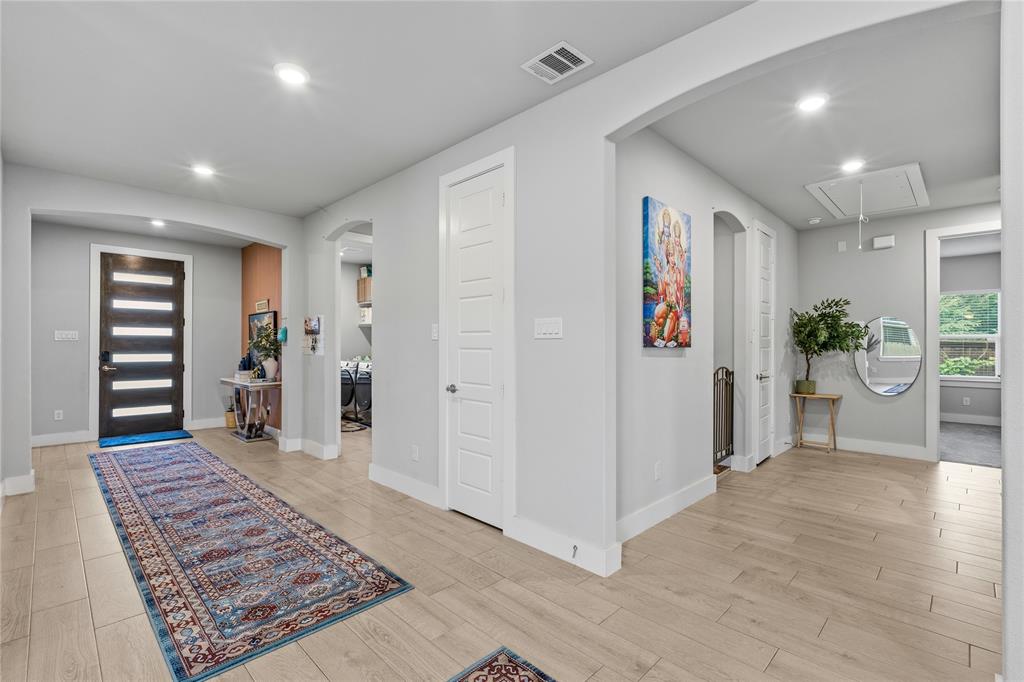 MIDWAY PARK ADDITION-EULESS - Residential
