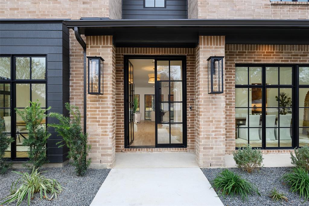 LAKEWOOD ESTATES - Residential