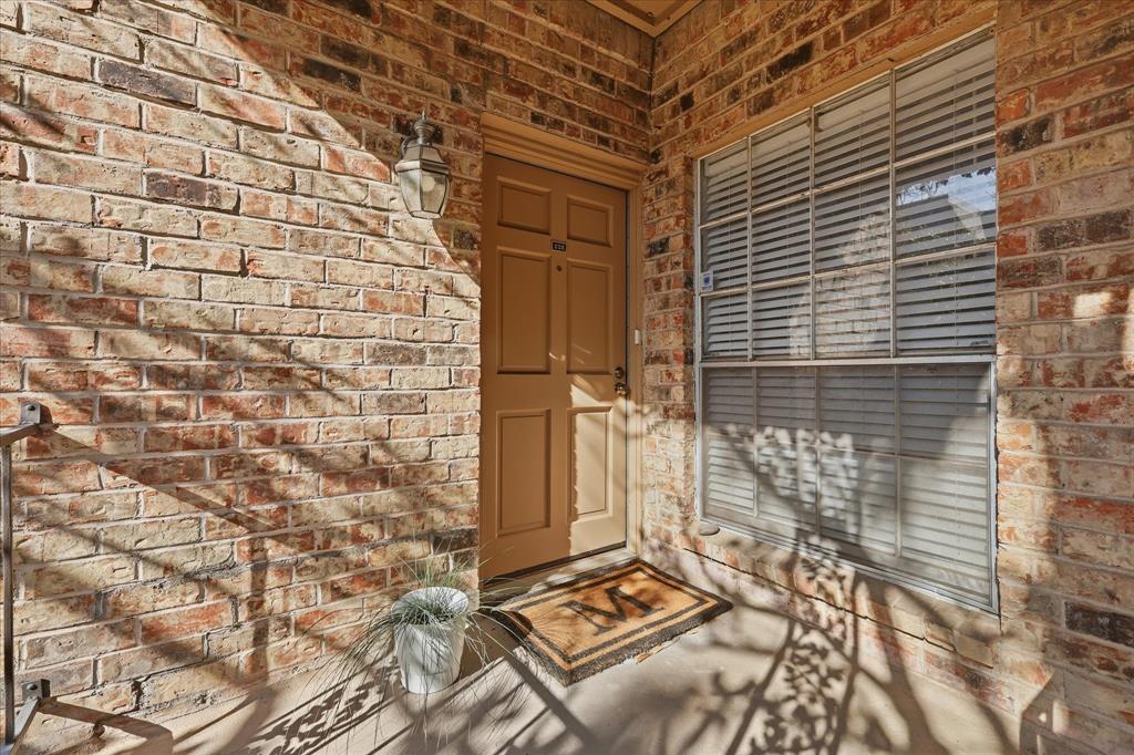 Royale Orleans South Condo - Residential