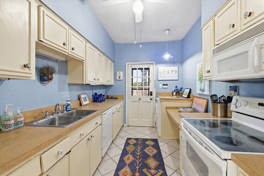Royale Orleans South Condo - Residential