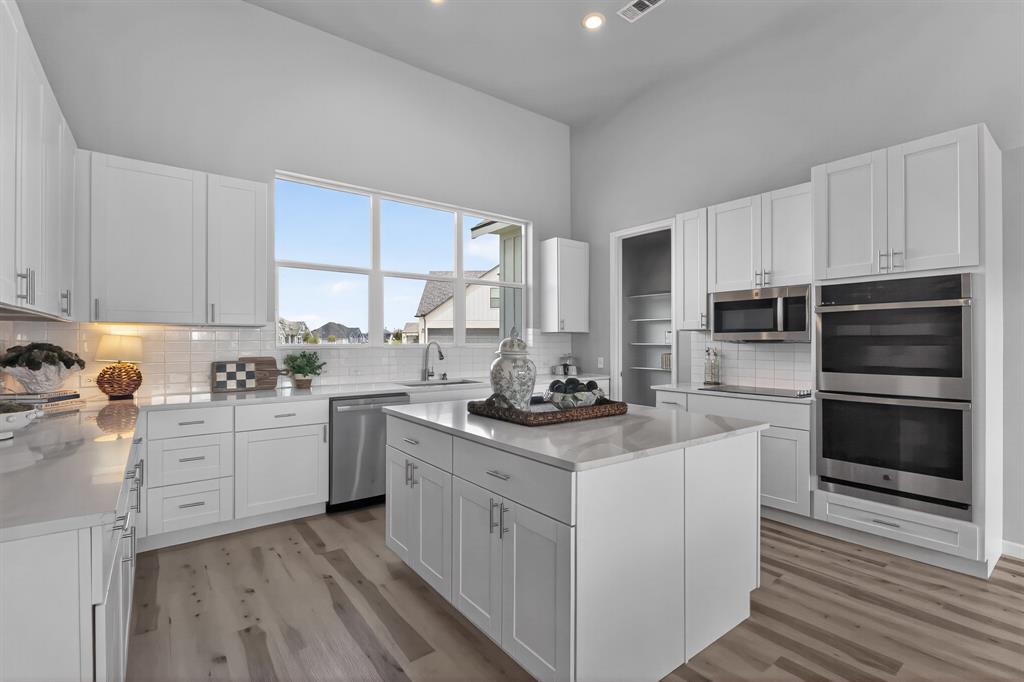 Dove Mdws - Residential