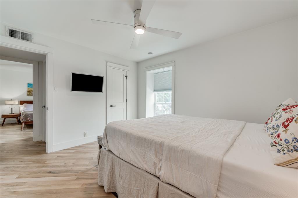 Towneoaks Terrace Condo - Residential