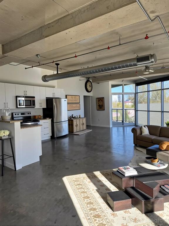 Beat Southside Station - Residential