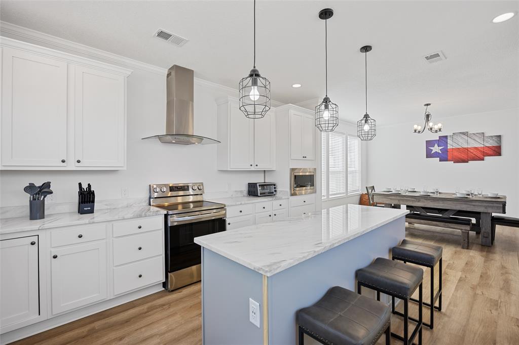 Deep Water Point - Residential