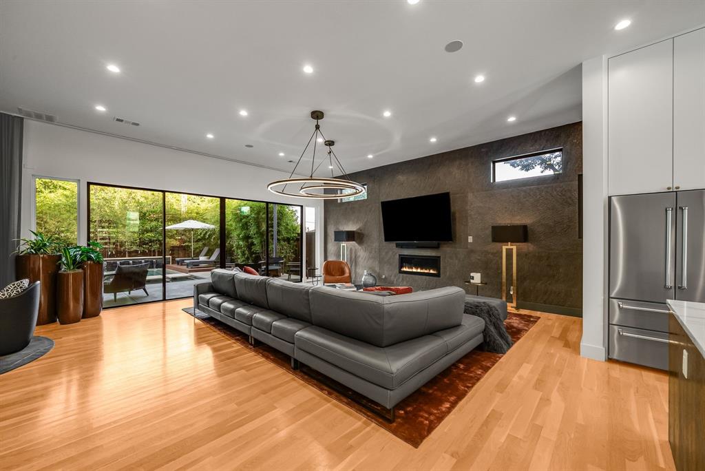 Marsh Lane #2 Add - Residential