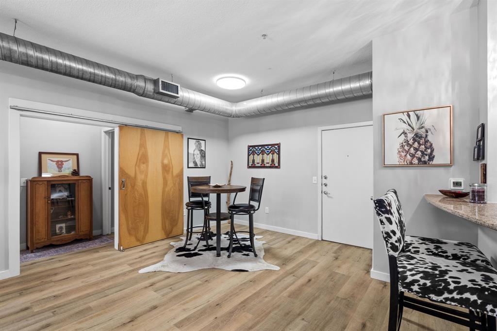 Texas & Pacific Lofts Condo - Residential