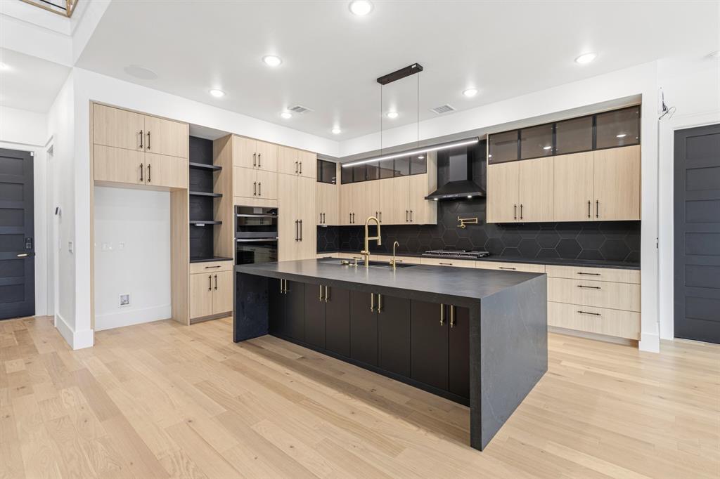Edgestone At Legacy South Phas - Residential