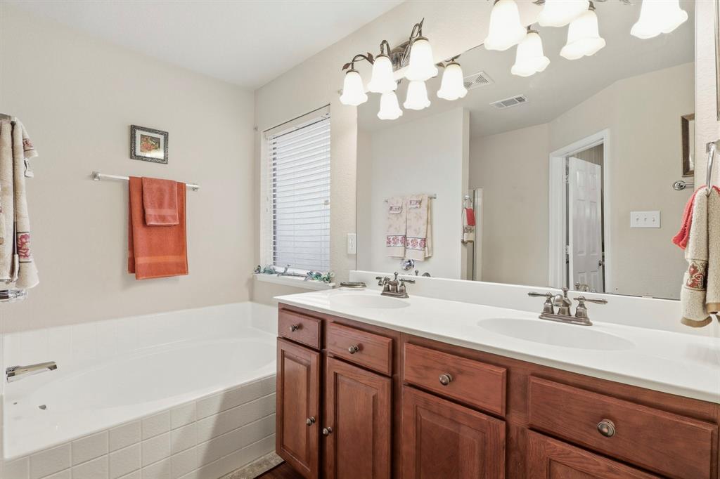 Sendera Ranch - Residential