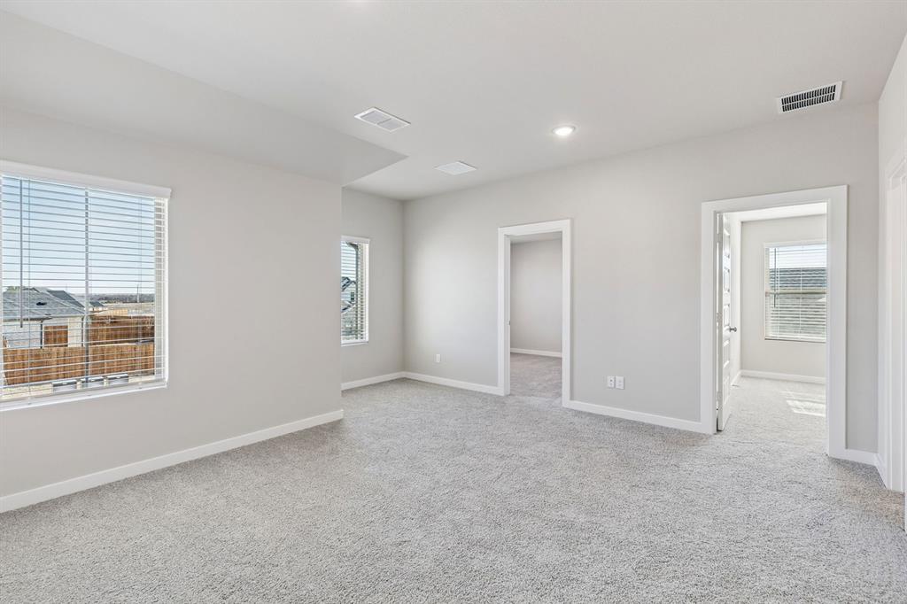 Lone Oak - Residential