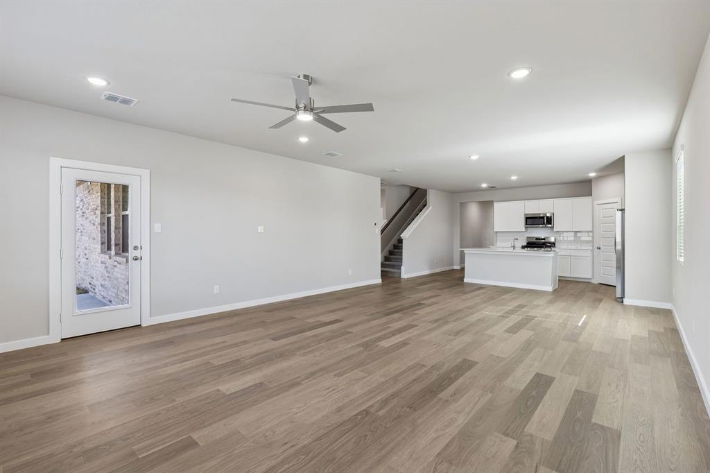 Lone Oak - Residential