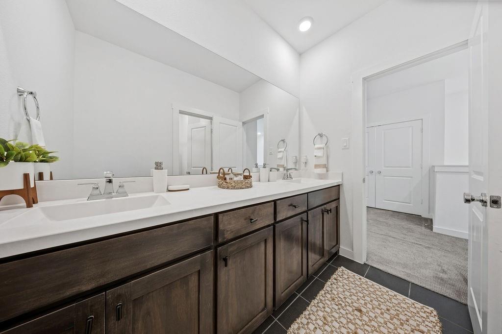 Meridian At Southgate - Residential