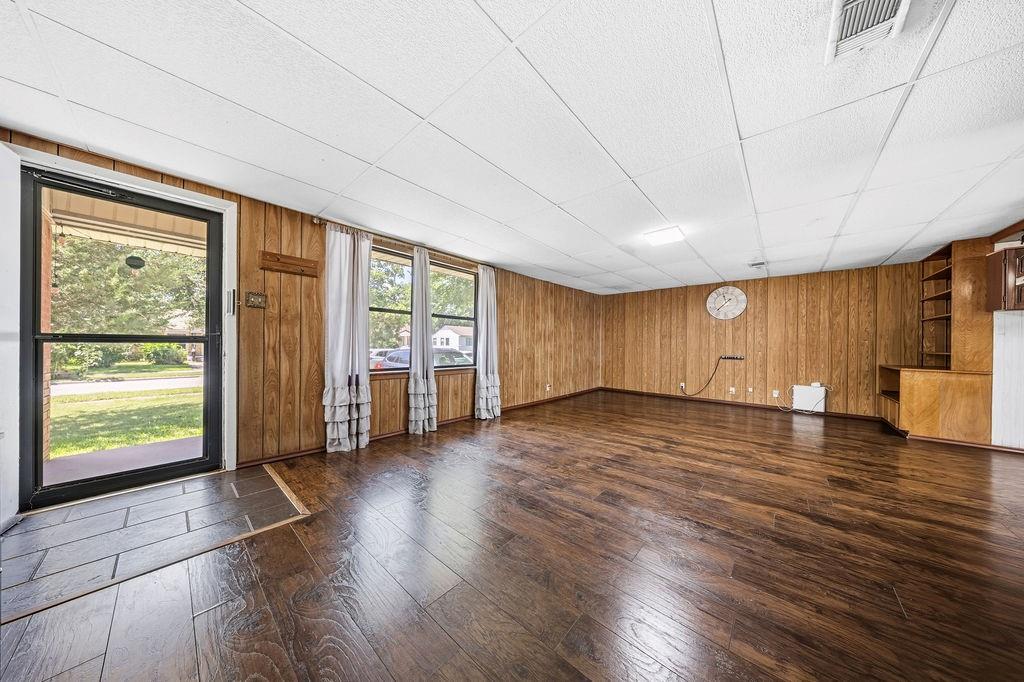 Churchill - Residential