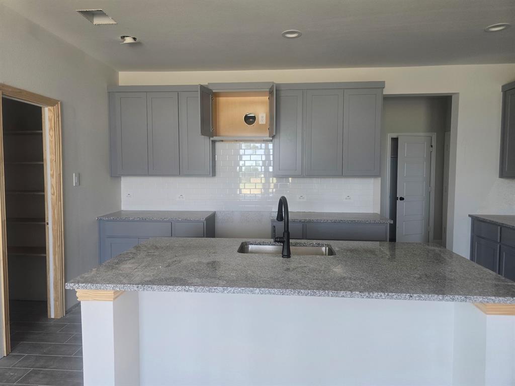 Summer Crest - Residential