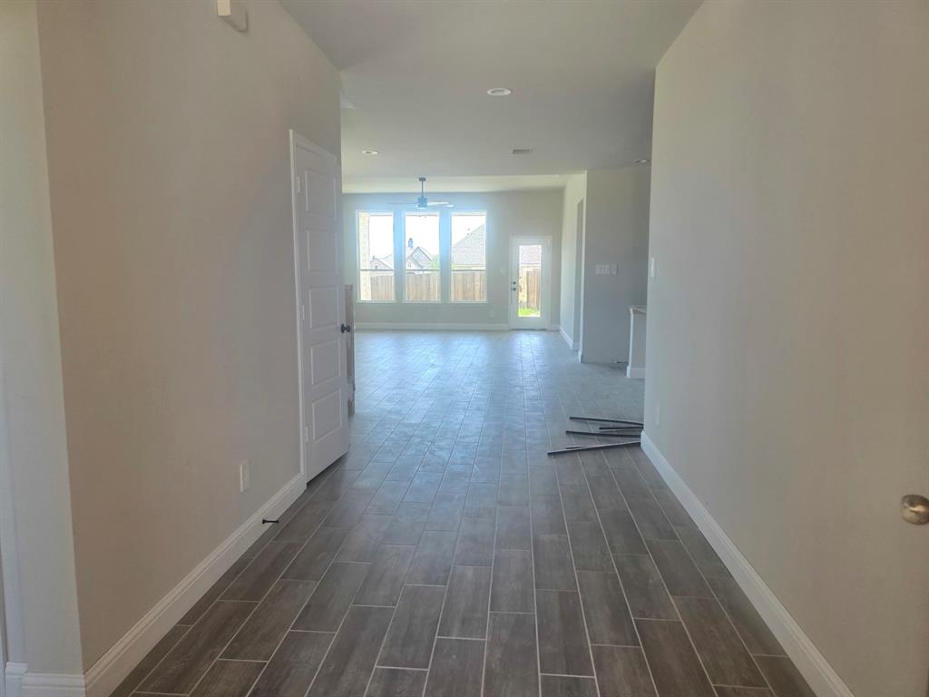 Summer Crest - Residential
