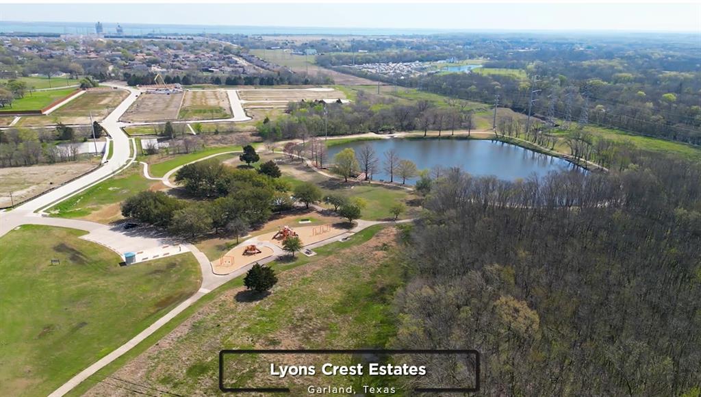 Lyons Crest Estates - Residential
