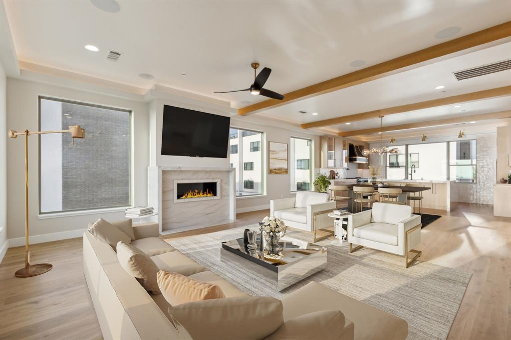 Villas on Park - Residential