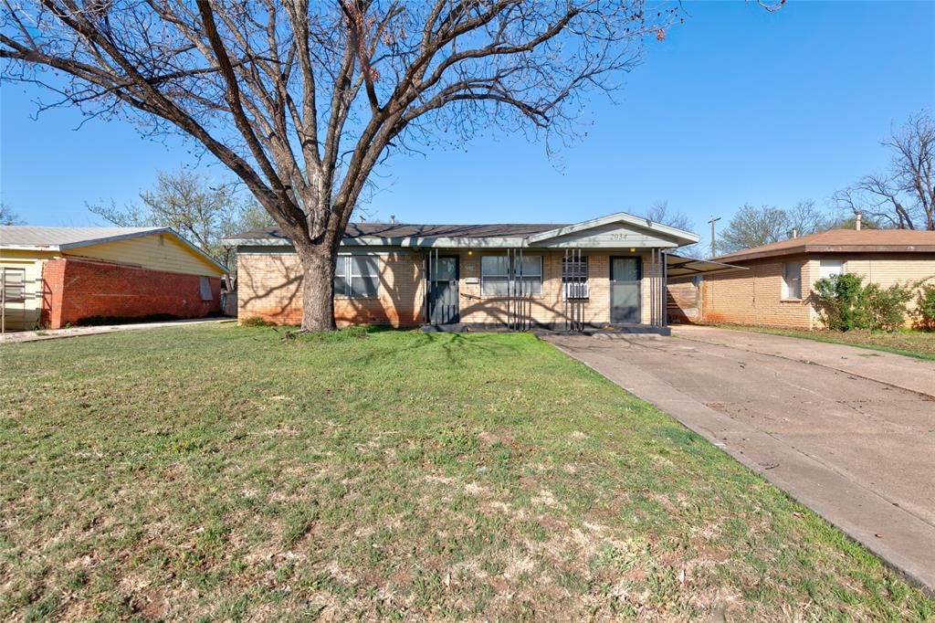 Discover this charming and versatile 3-bedroom, 2.5-bath home with a large bonus room featuring its own private exterior entrance. The possibilities are endless in this desirable North Side Abilene location!
Step inside to a functional, comfortable layout highlighted by beautiful solid wood cabinetry in the kitchen and a generous breakfast bar—ideal for casual meals or entertaining. Fresh new vinyl plank flooring adds a modern touch throughout the kitchen, dining area, and primary bedroom. Home comes equipped with gas range, dishwasher, refrigerator, microwave, and 2 hot water heaters! Outside, a mature shade tree graces the front yard, while the ample backyard offers space for relaxation, play, or gardening.
The standout bonus room includes its own half bath and separate entrance, opening up limitless options: a home office, 4th bedroom, private mother-in-law suite, or potential guest or income-generating space. A detached one-car garage with alley access currently serves as a workshop and storage area but can easily be converted back for vehicle parking. 19 piers were added to the foundation for stabilization and come with a Lifetime Warranty.
Conveniently located near schools, grocery stores, and daily essentials, this North Side property benefits from the area’s significant growth fueled by major AI data center developments just north of Abilene. With Abilene’s robust rental demand, this home presents strong investment potential and solid returns—while remaining a warm, practical choice for families or first-time buyers seeking their next primary residence.
This inviting property delivers comfort, flexibility, and excellent location. Buyer or buyer’s agent to verify all measurements, school districts, and zoning regulations.