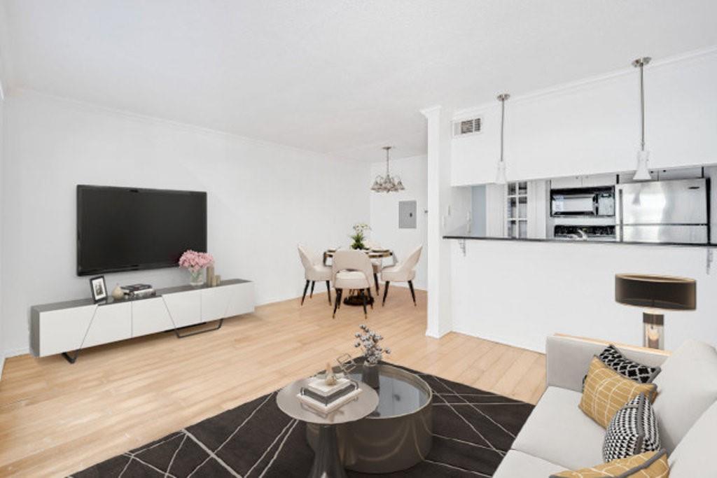 LA ESCONDIDA CONDOMINIUM - Residential Lease