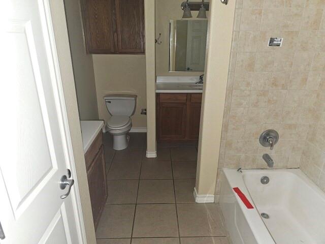Los Balcones Town Homes - Residential