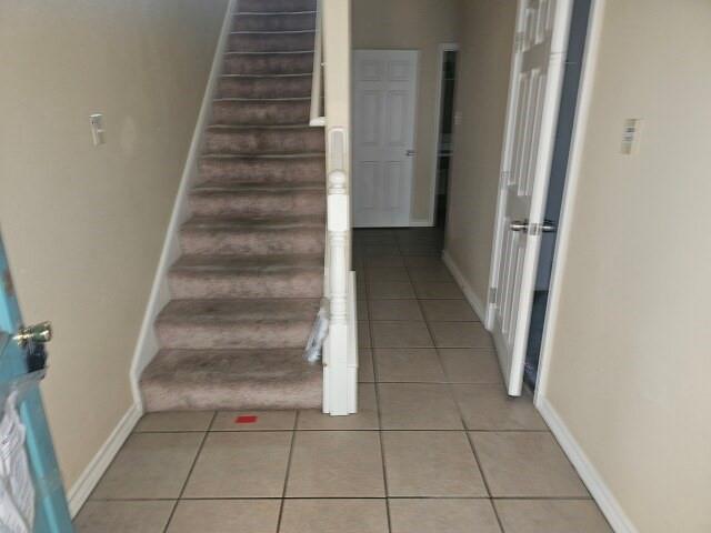 Los Balcones Town Homes - Residential
