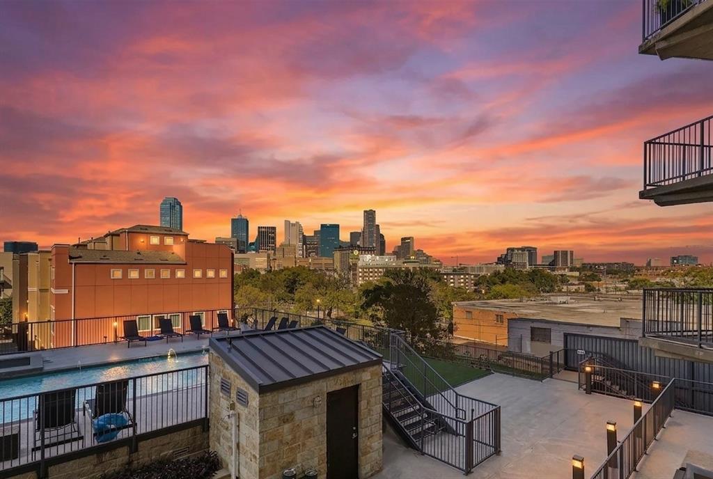 Beat At The South Side Station - Residential