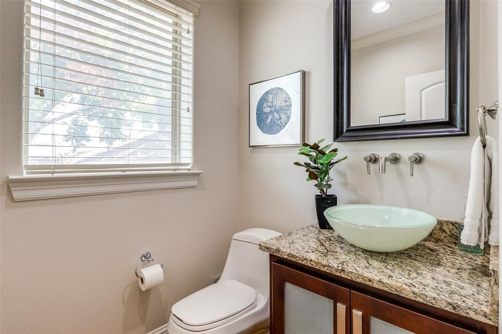 Richmond At Lakewood Condos - Residential