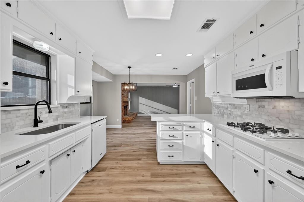 Arkansas Hill - Residential