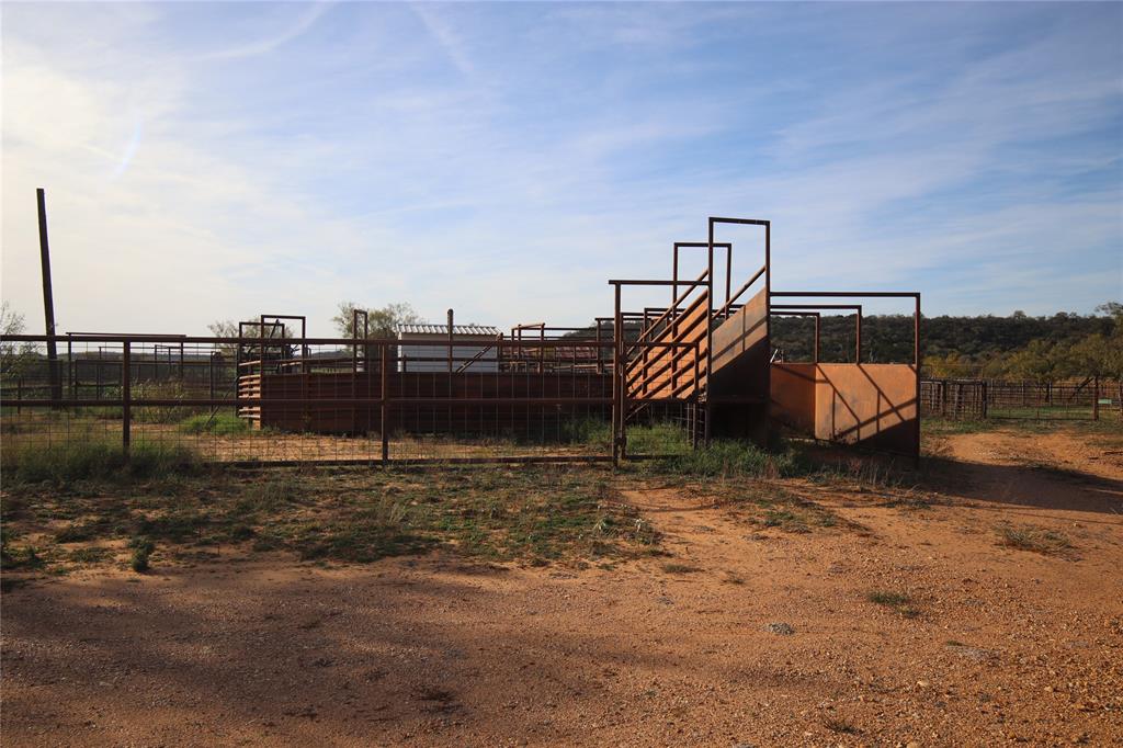 EDMONDSON - Farm