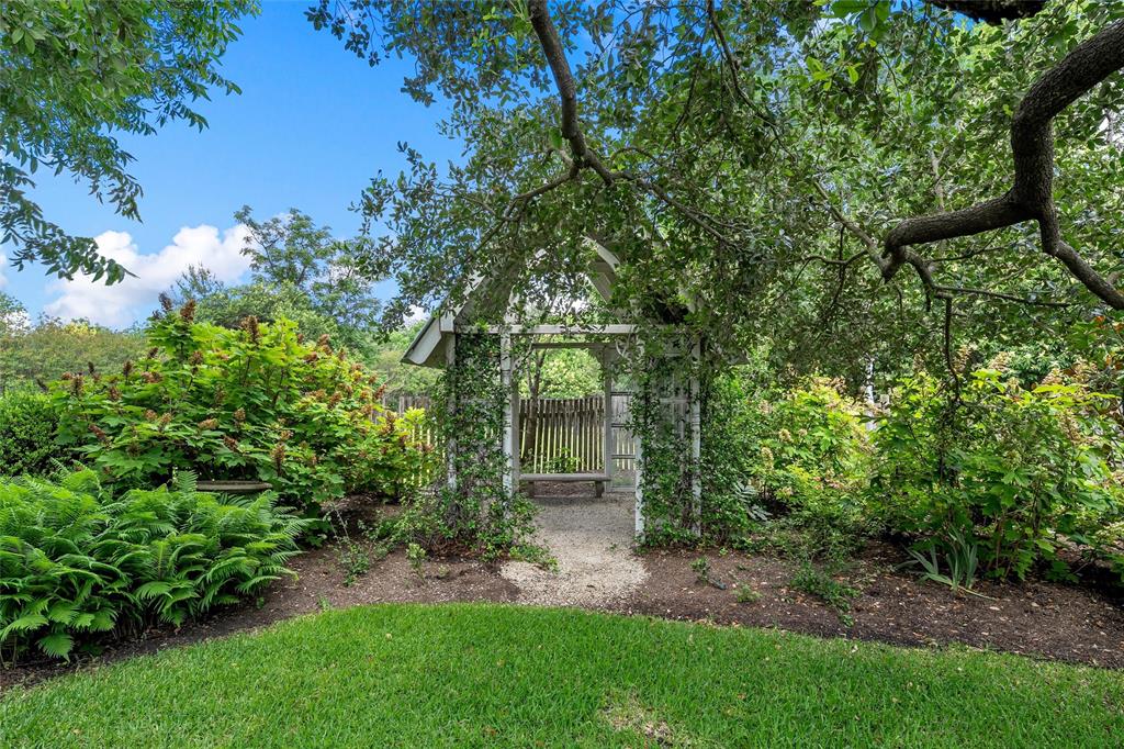 Bradshaw TR - Residential